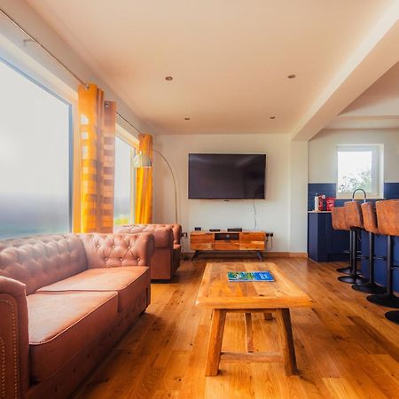 Luxury Cottage With Stunning Views By Fairy Pools 4 Carbost  Luaran gambar
