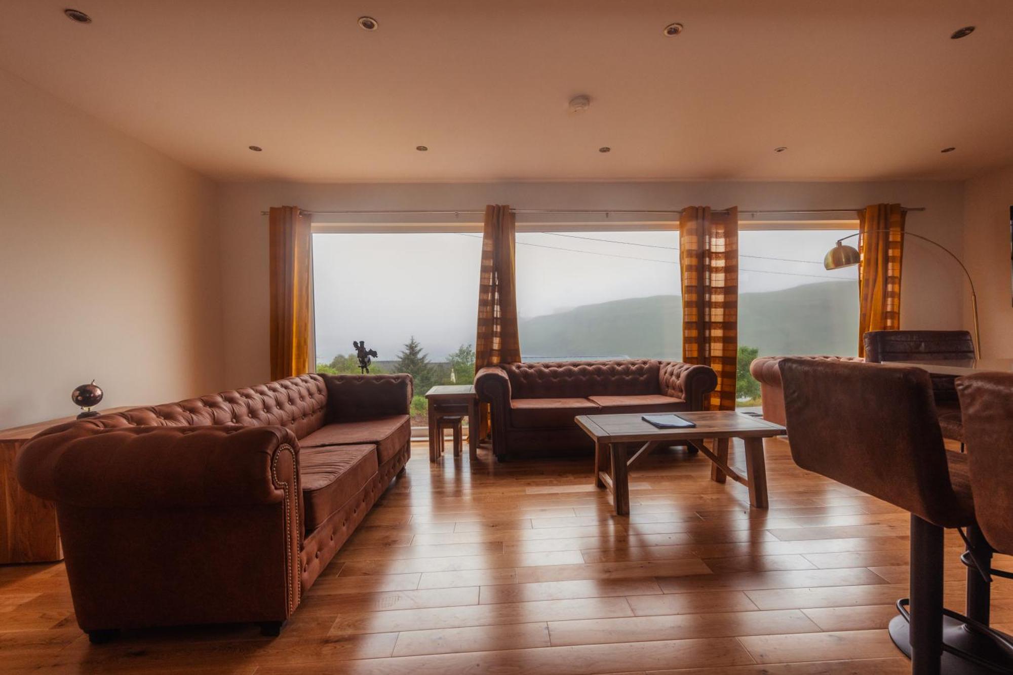 Luxury Cottage With Stunning Views By Fairy Pools 4 Carbost  Luaran gambar