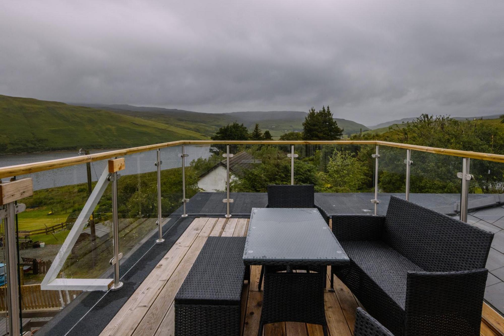 Luxury Cottage With Stunning Views By Fairy Pools 4 Carbost  Luaran gambar